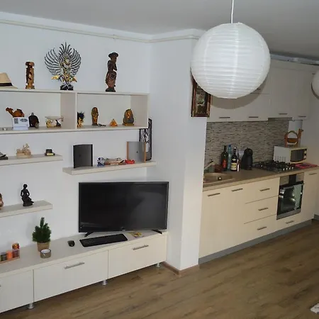 Tocu's Place Lägenhet Năvodari