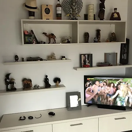 Tocu's Place *